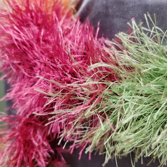 Vintage Rainbow Boa - Picture 6 of 6